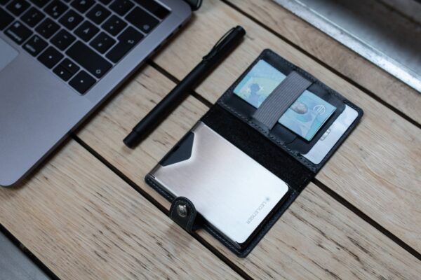 Portfel Ledlenser Lite Wallet Black Classic - obrazek 3