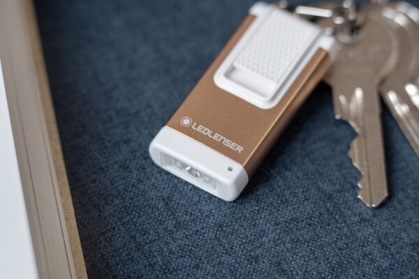 Latarka Ledlenser K4R złota - obrazek 2