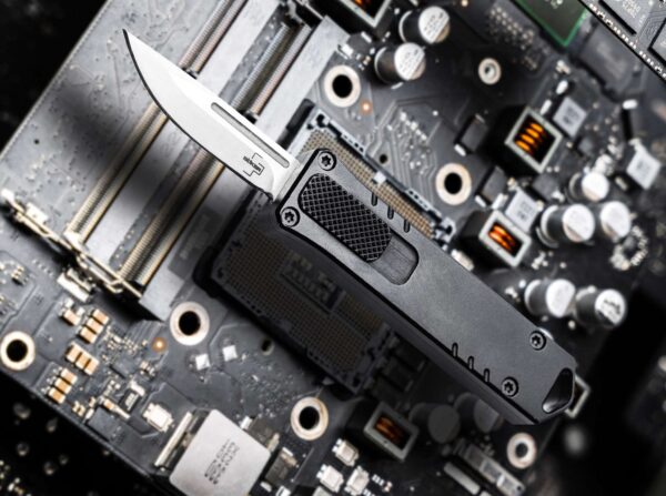 Nóż Böker Plus Micro USB OTF - obrazek 3