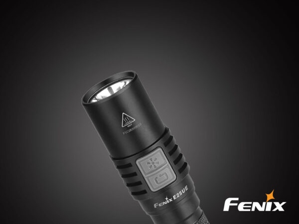 Latarka diodowa Fenix E25 UE