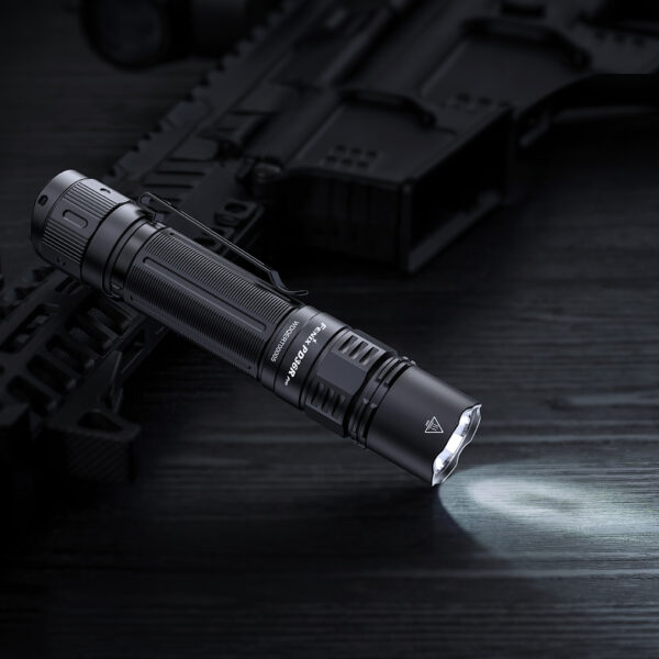 Latarka taktyczna LED Fenix PD36R Pro - obrazek 5