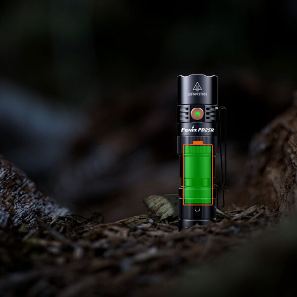 Latarka taktyczna LED Fenix PD25R czarna - obrazek 6