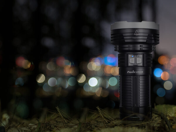 Latarka diodowa Fenix LR40R - obrazek 14