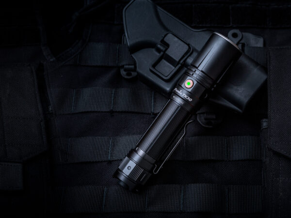 Latarka laserowa Fenix TK30 - obrazek 16