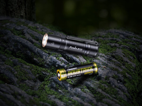 Latarka LED Fenix E12 V2.0 - obrazek 6