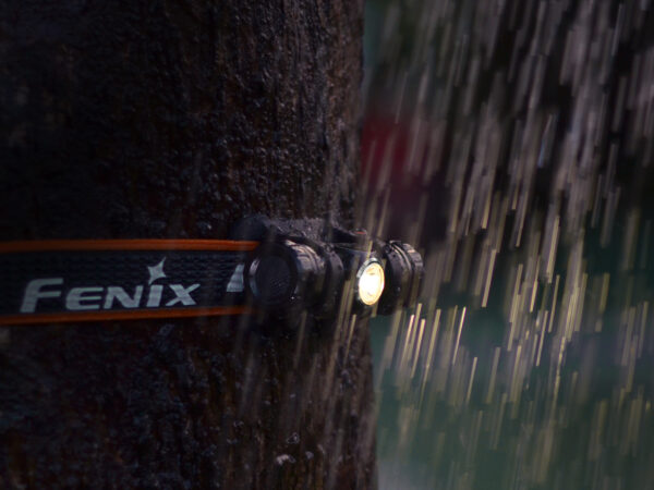 Latarka czołowa Fenix HM23 - obrazek 16