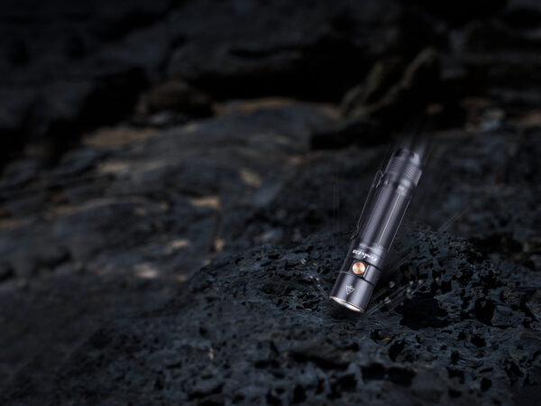 Latarka diodowa Fenix E35 V3.0 - obrazek 11