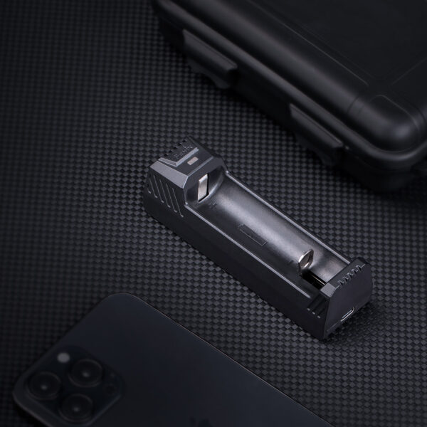 Ładowarka USB Fenix ARE-X1 V2.0 - obrazek 5