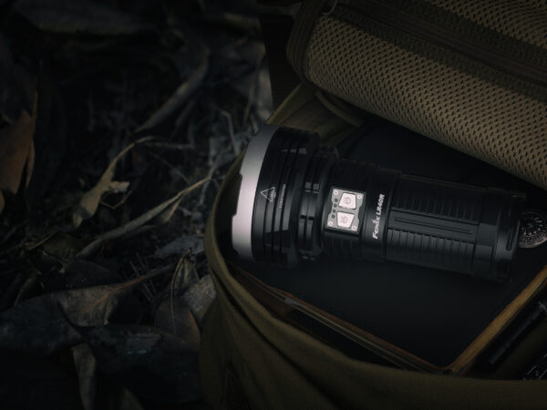 Latarka diodowa Fenix LR40R - obrazek 13