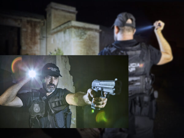Latarka taktyczna LED Fenix PD32 V2.0 - obrazek 12