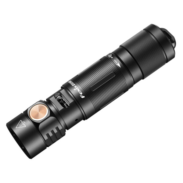 Latarka LED Fenix E05R czarna - obrazek 2