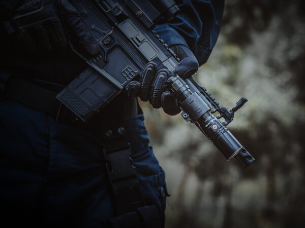 Latarka laserowa Fenix TK30 - obrazek 11