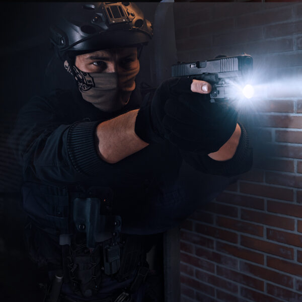 Latarka na broń Fenix GL19R - obrazek 9
