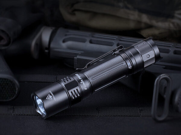 Latarka taktyczna LED Fenix PD32 V2.0 - obrazek 10